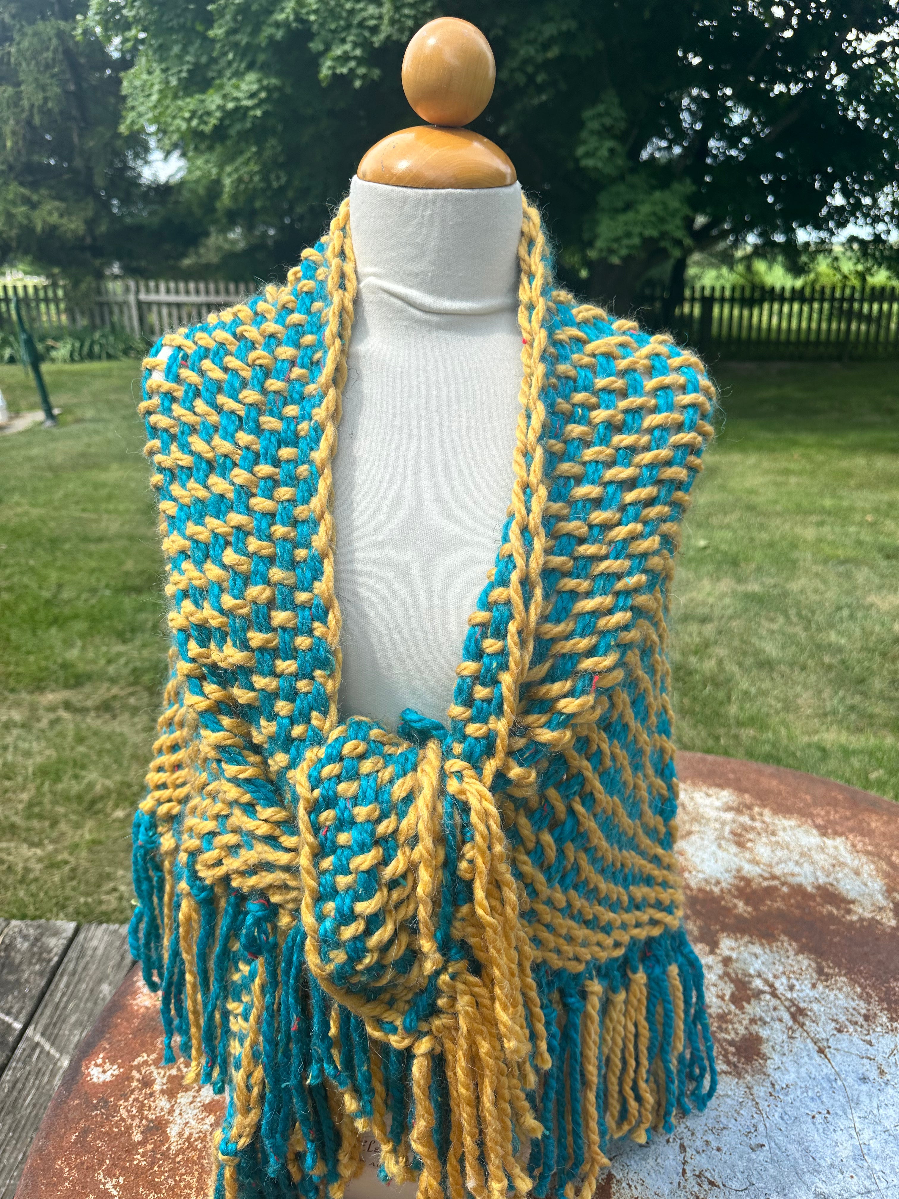Hand woven alpaca shawl with fringe. 20% Alpaca  plus Acrylic. Chunky yarn. (Copy)