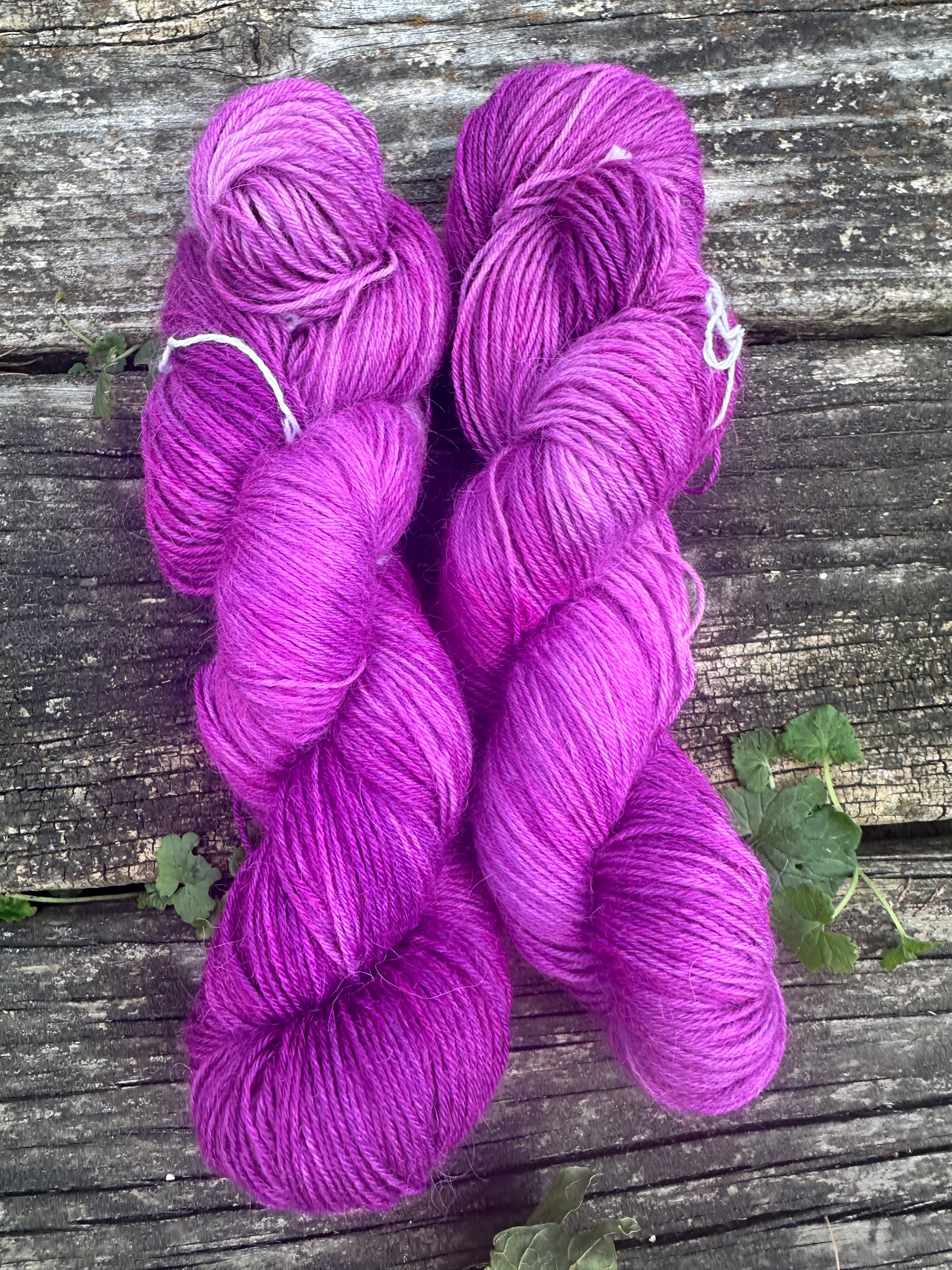 Super wash Alpaca Fingering weight sock yarn. 398 yd.