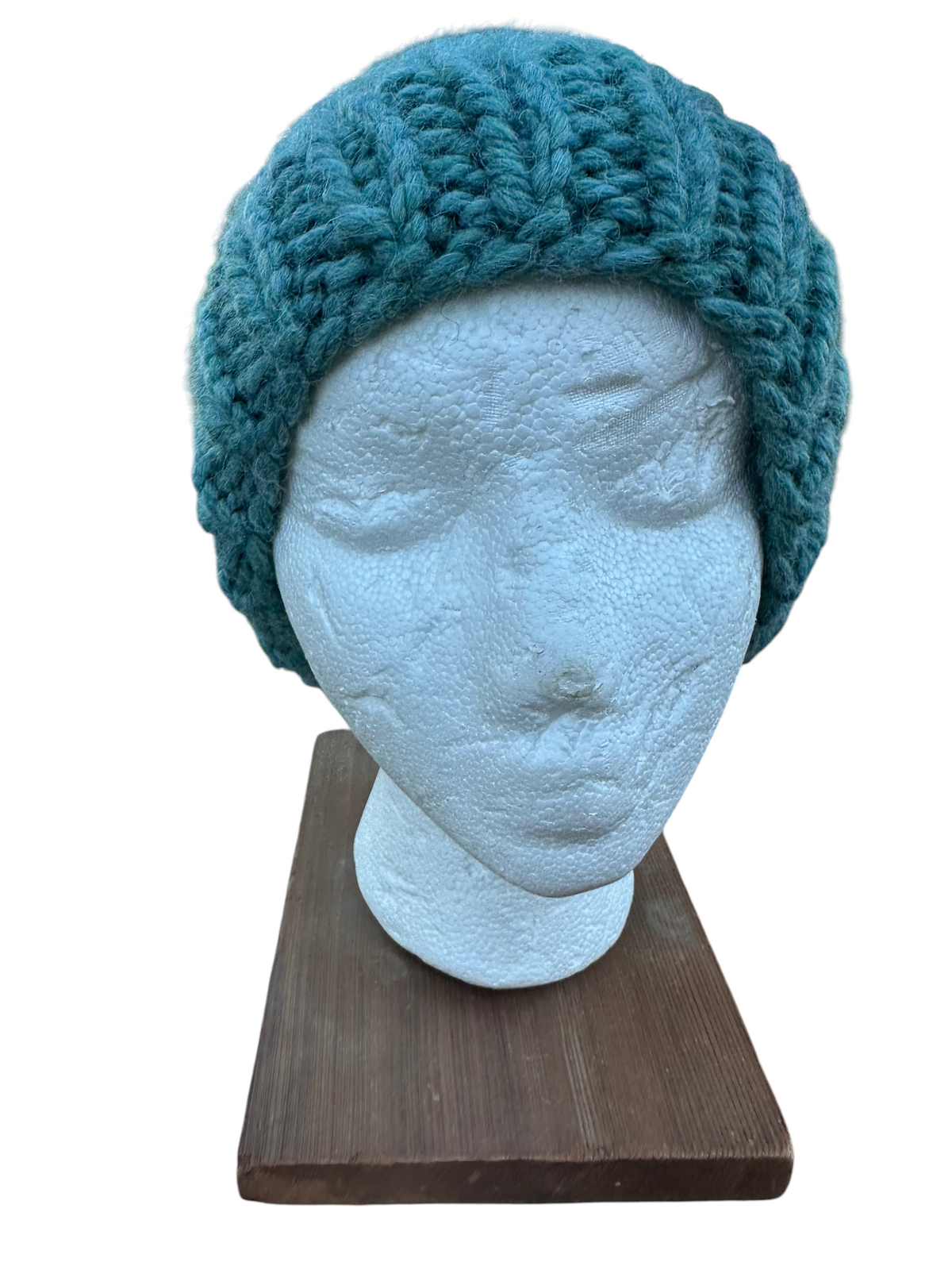 Oak Crest Alpacas and More chunky knit teal wool and alpaca blend beanie hat on a mannequin head