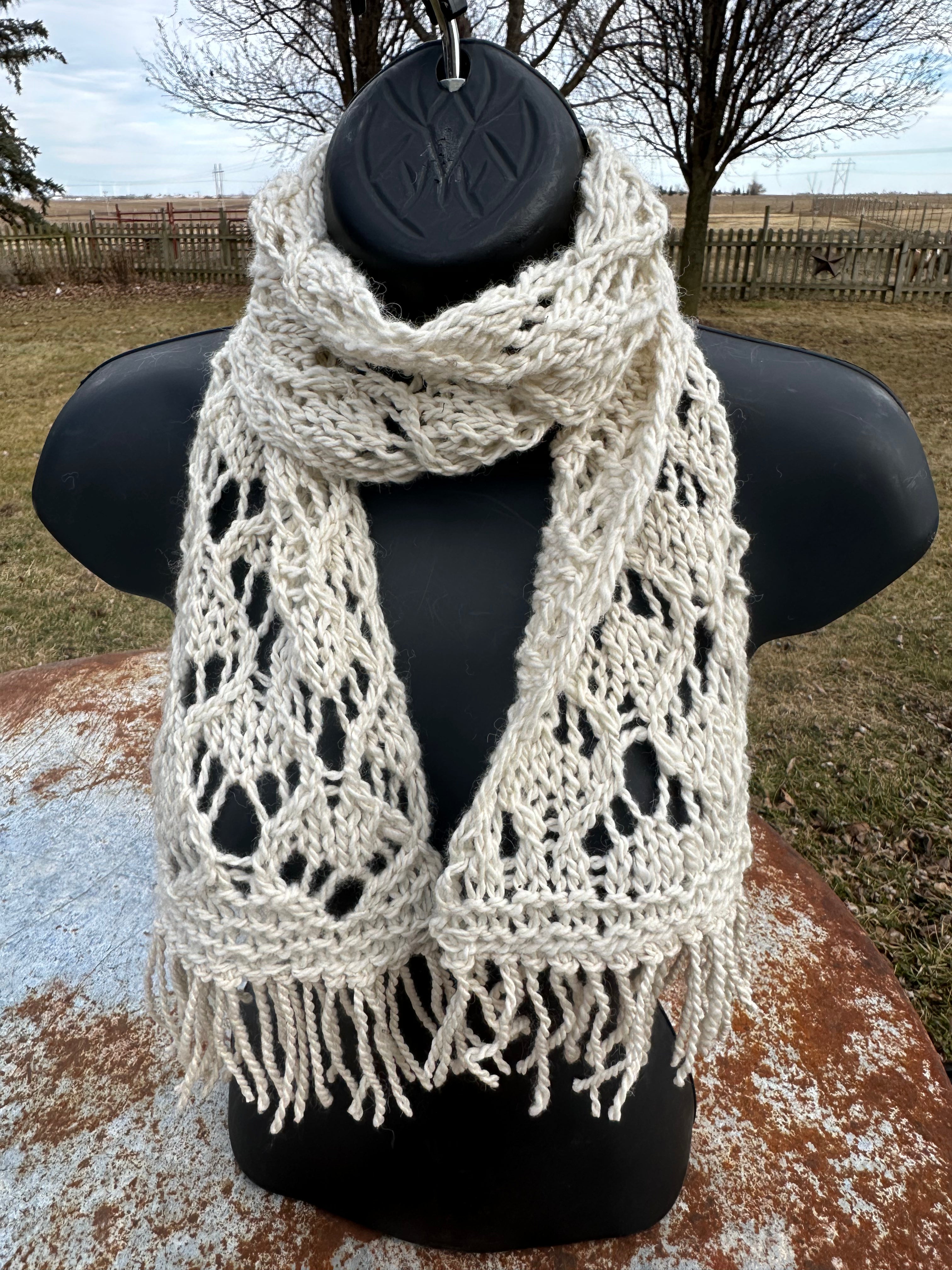 100% USA Alpaca hand knit Chunky scarf. Very soft and warm.