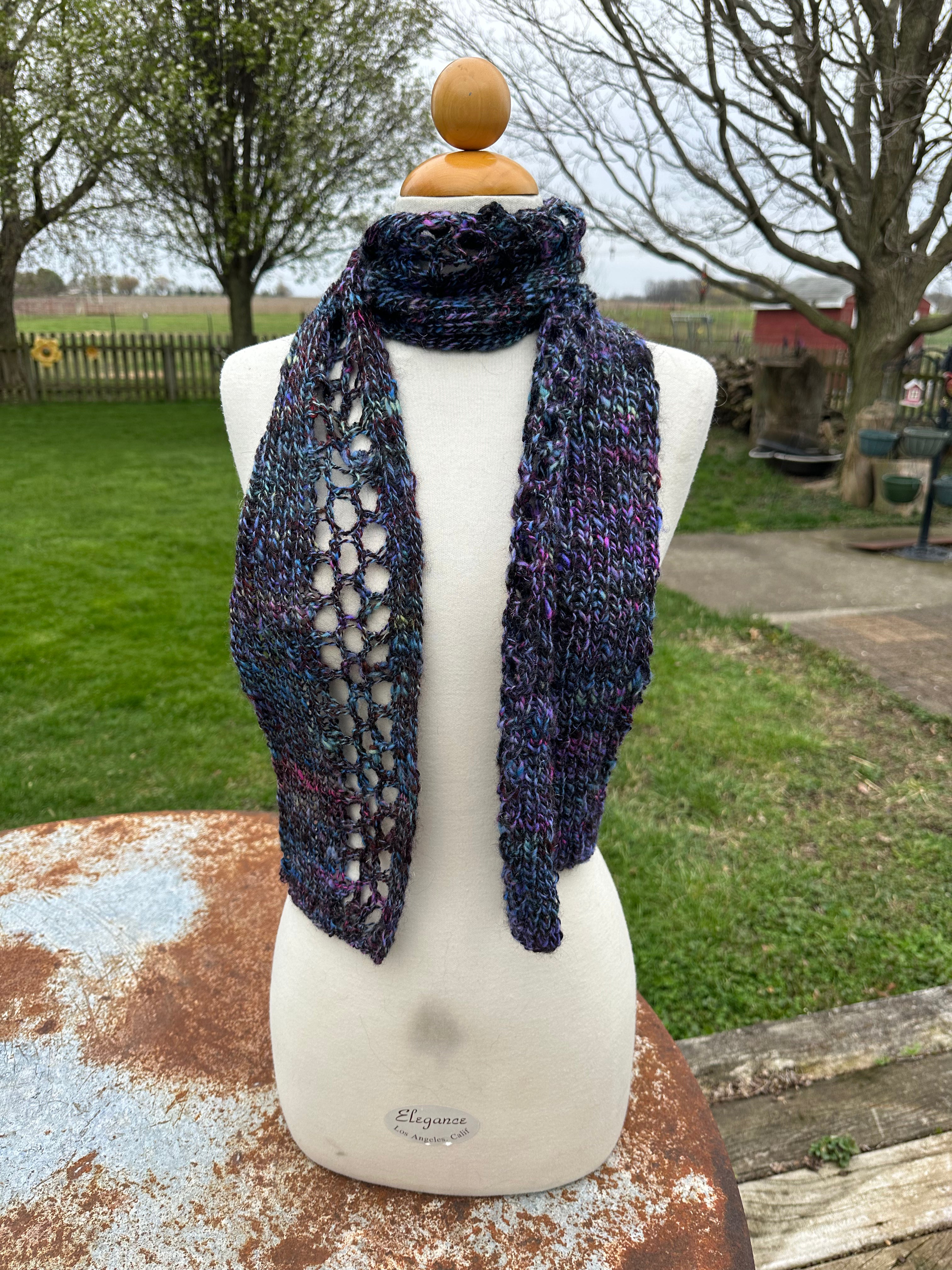 Alpaca scarf. Hand knit.
