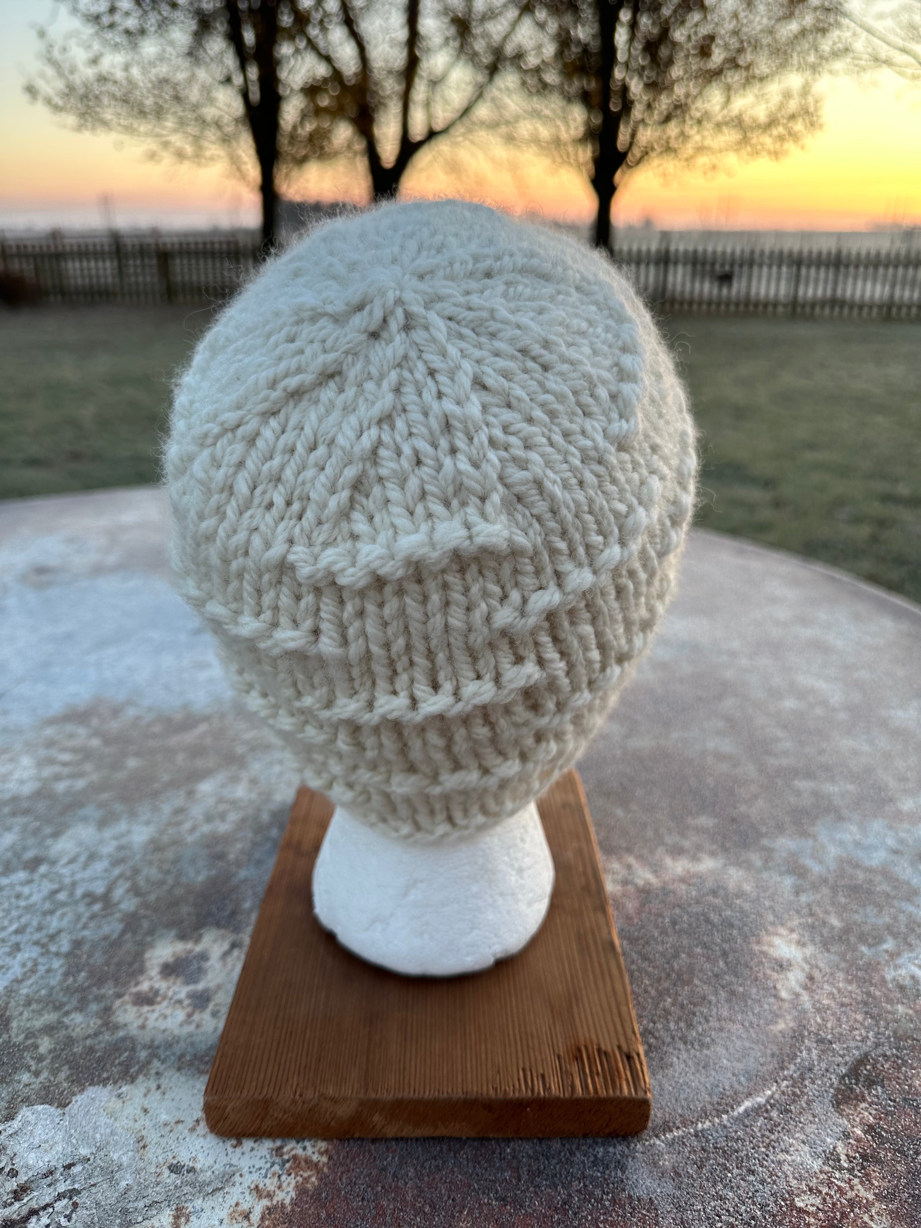 Chunky 100% Alpaca hand knit hat. Natural fiber.