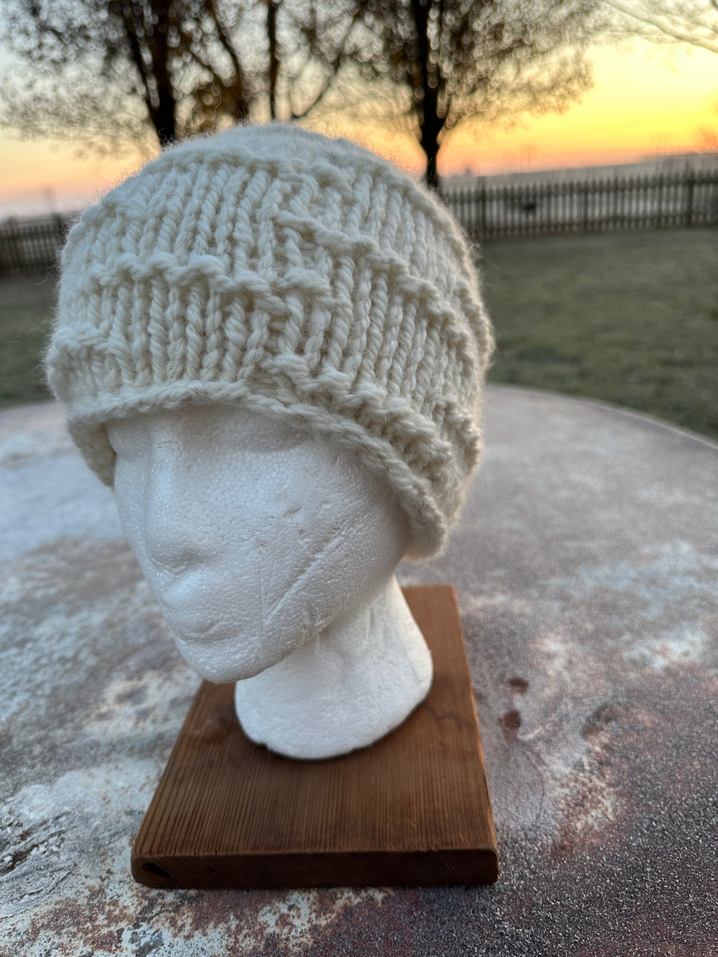 Chunky 100% Alpaca hand knit hat. Natural fiber.