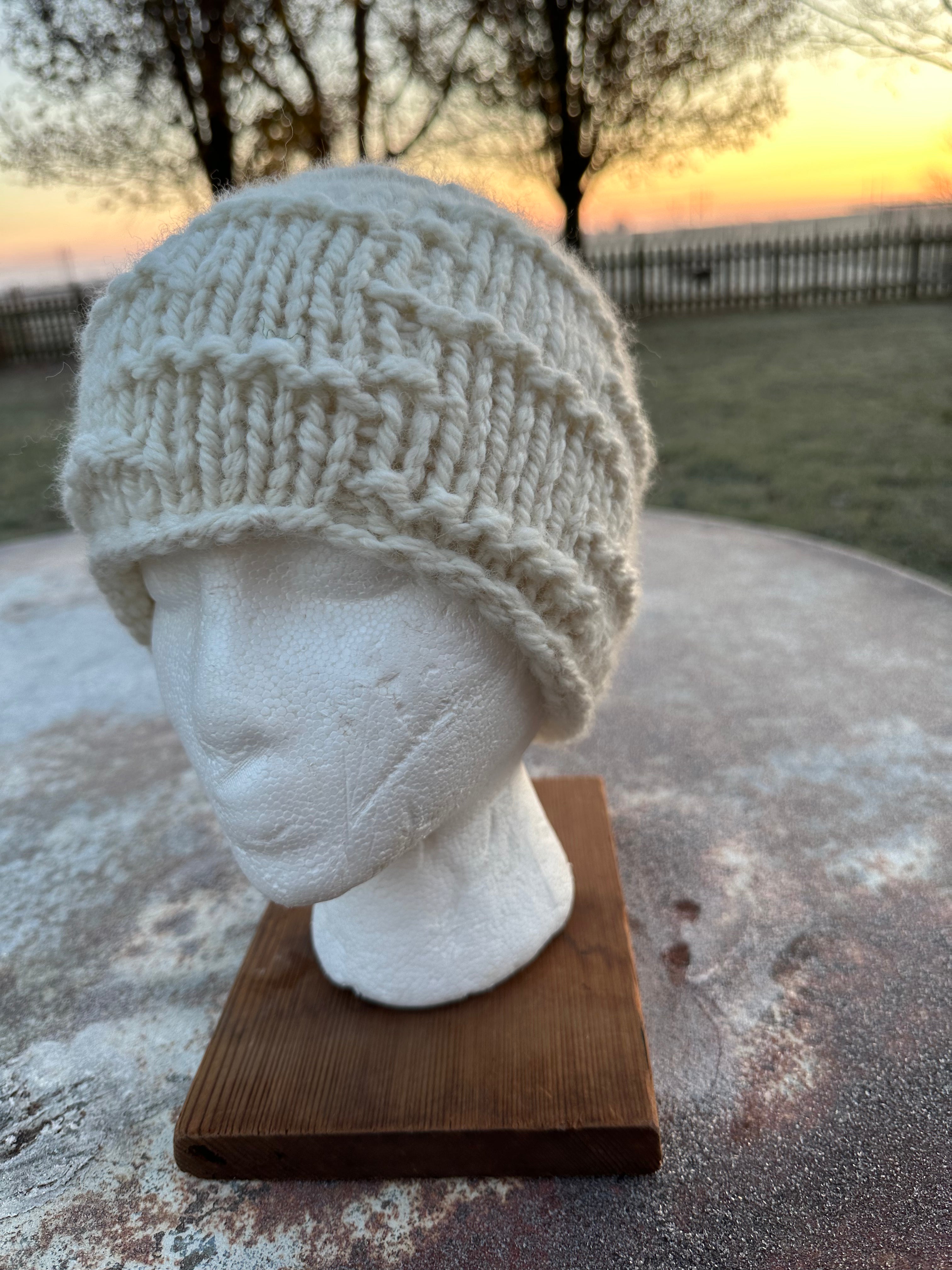 Chunky 100% Alpaca hand knit hat. Natural fiber.