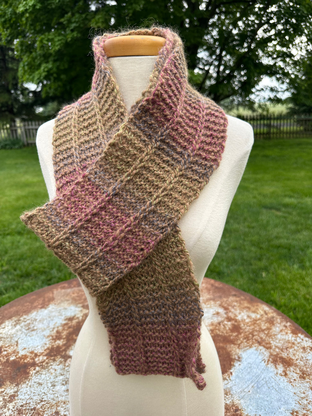 Alpaca scarf. Hand knit.
