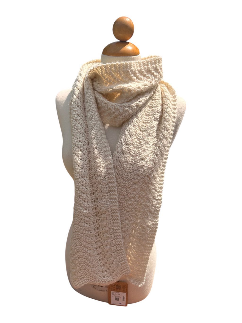 Oak Crest Alpacas and More cream alpaca wool scarf featuring delicate scalloped lace detailing on a mannequin.