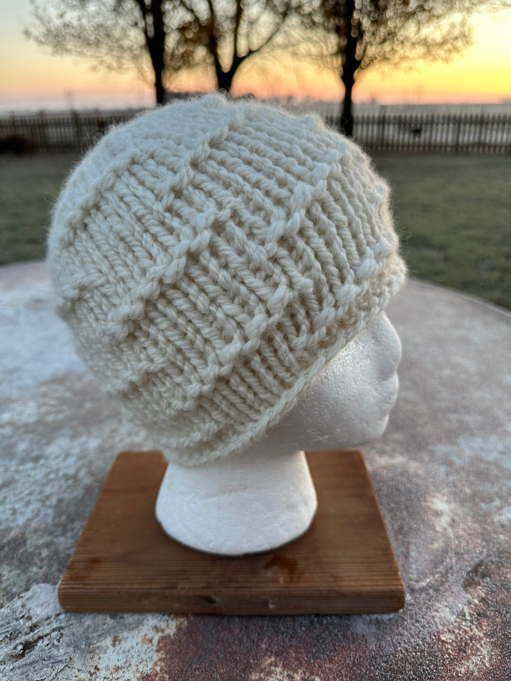 Chunky 100% Alpaca hand knit hat. Natural fiber.