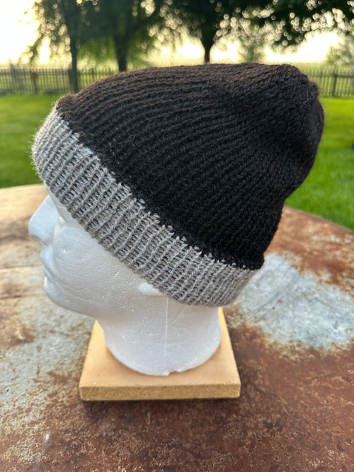 100% Alpaca English double knit hat with fold over brim. Reversible.