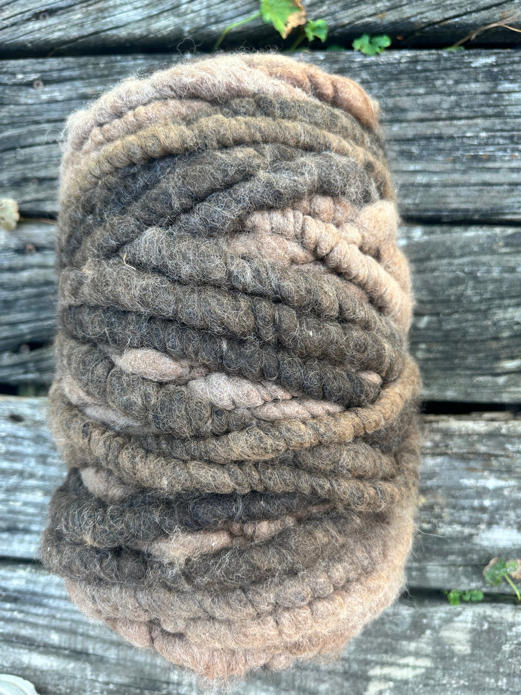 Alpaca rug yarn. 80 yard bumps