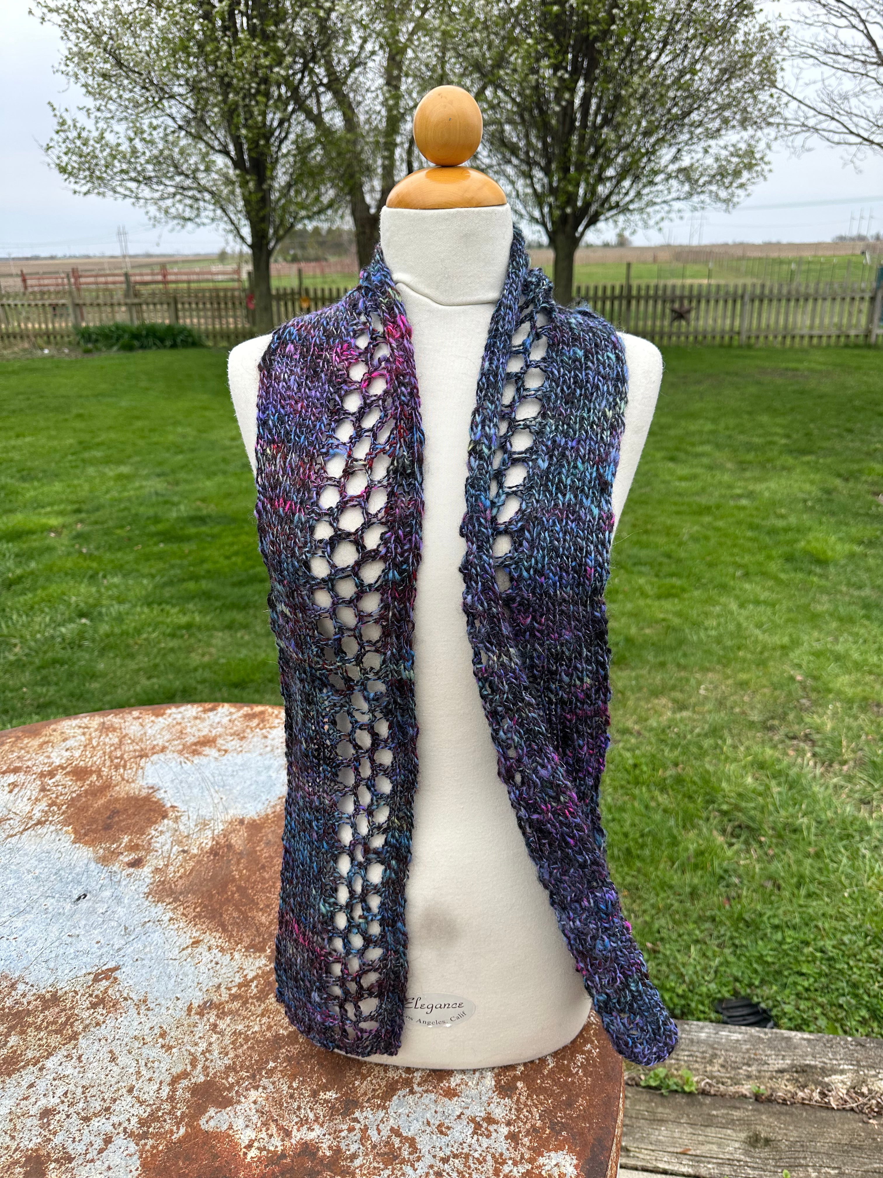 Alpaca scarf. Hand knit.