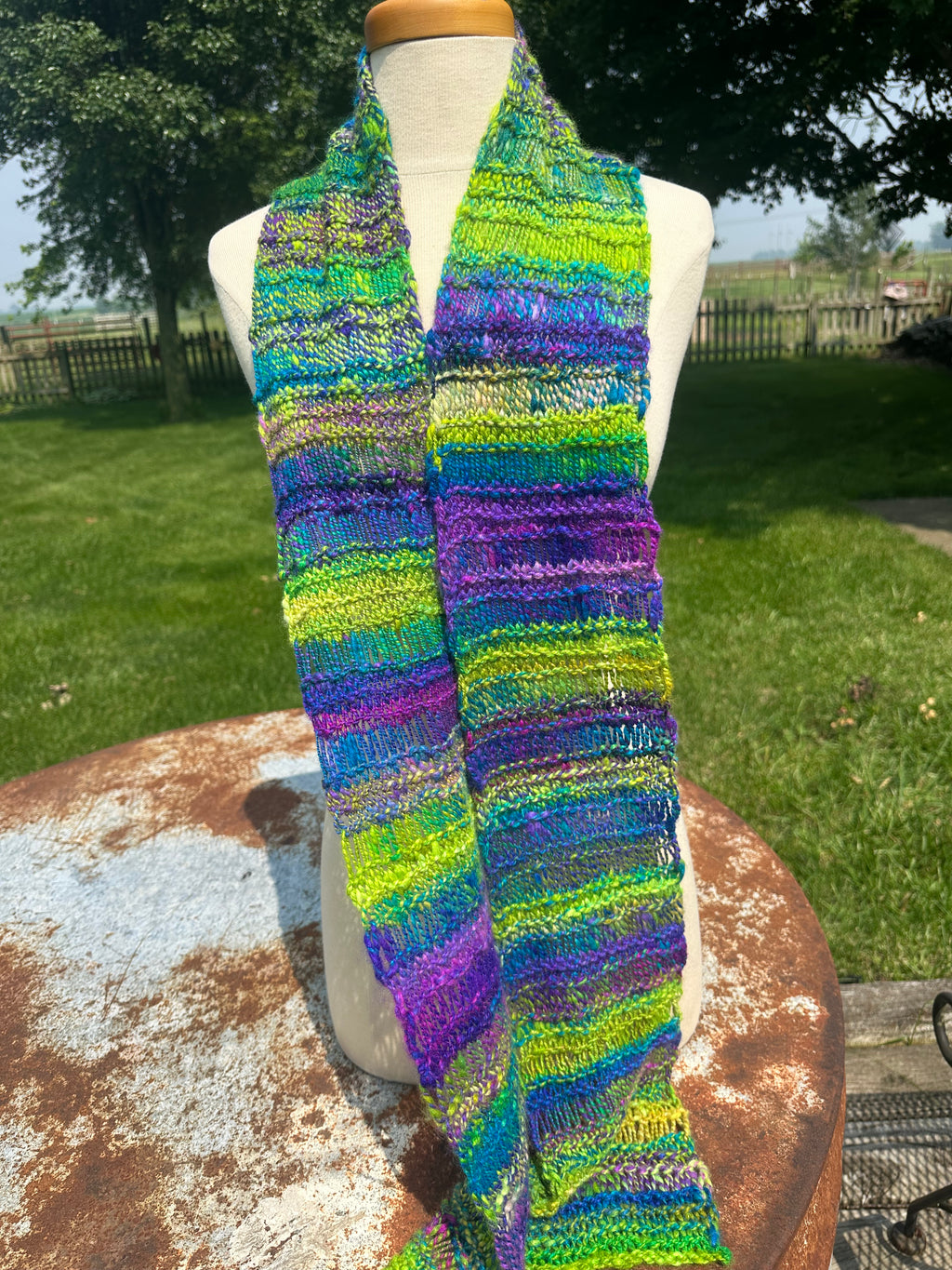 100% USA Alpaca Chunky.  Hand spun hand knit scarf. Very soft and warm.