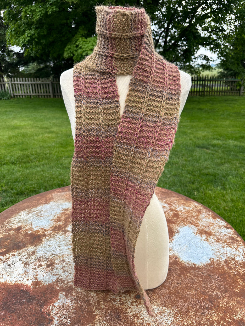 Alpaca scarf. Hand knit.