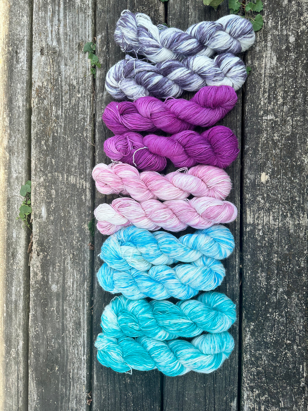 Super wash Alpaca Fingering weight sock yarn. 398 yd.