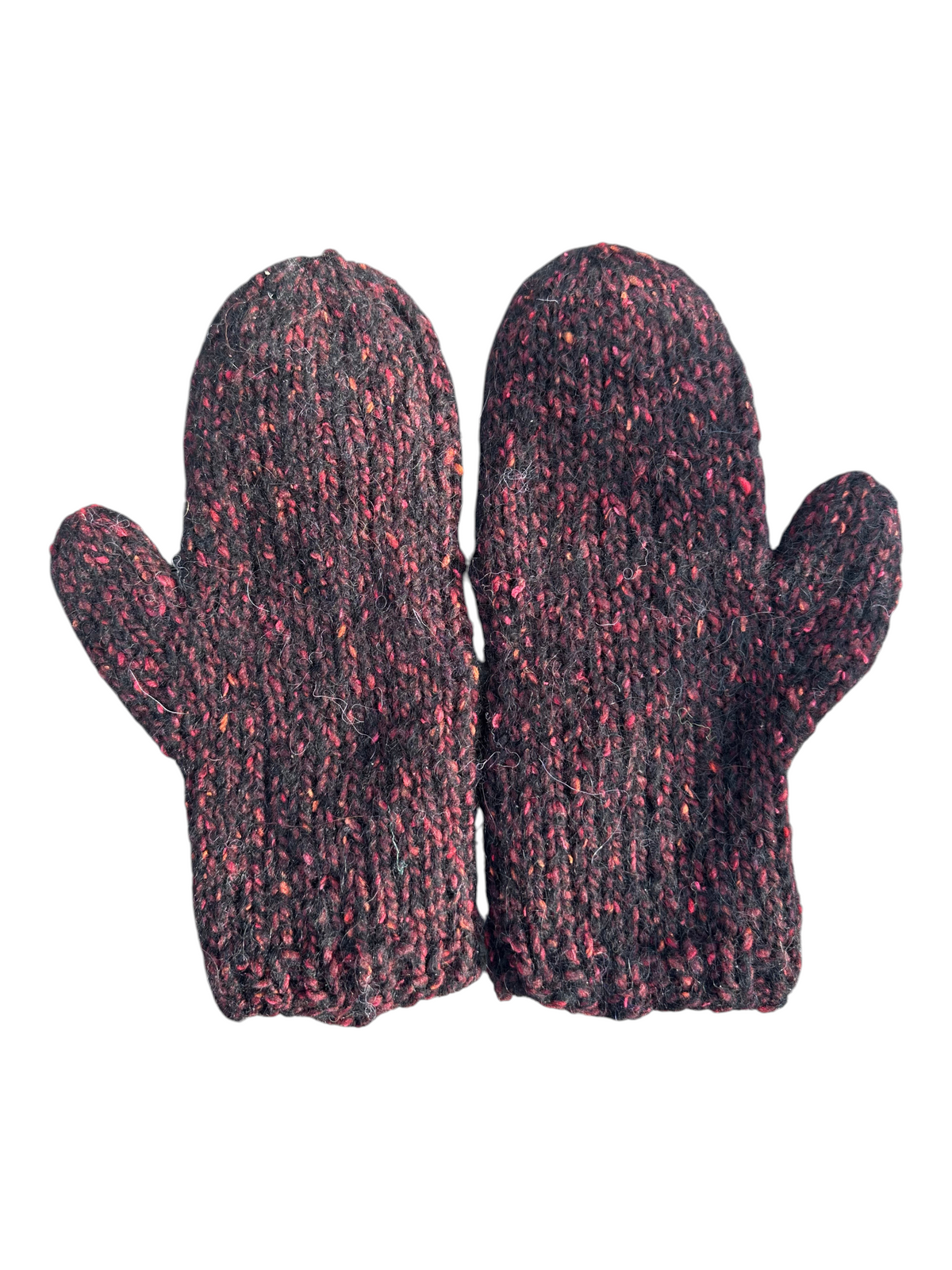 Oak Crest Alpacas and More hand knit alpaca blend mittens in a dark black and red speckled yarn texture